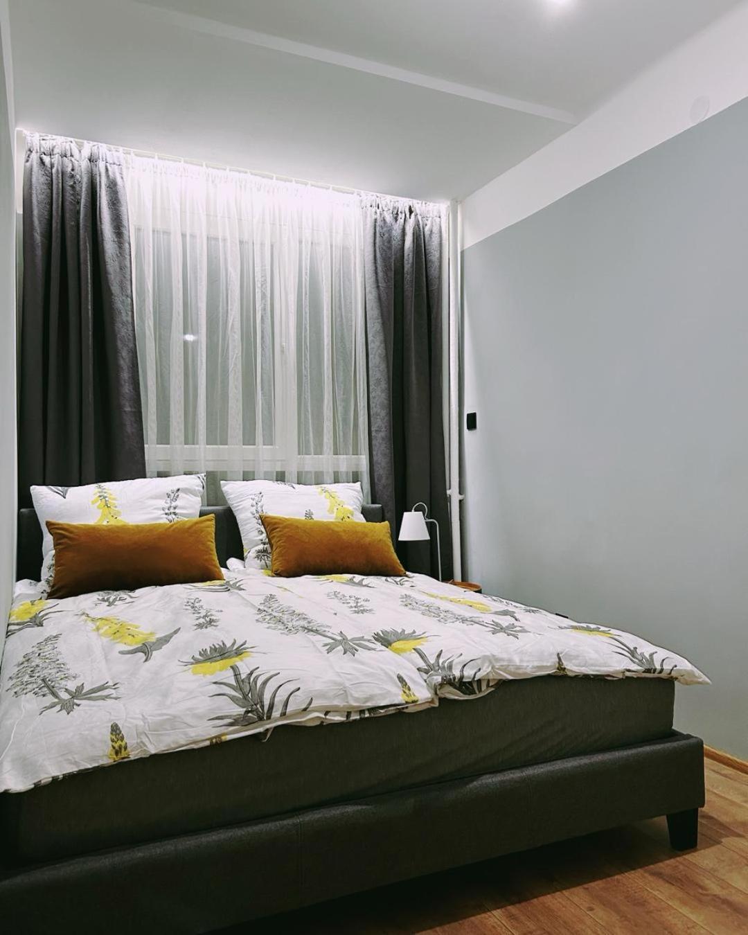 Apartament Tysiaclecia 6 Διαμέρισμα Κατοβίτσε Εξωτερικό φωτογραφία